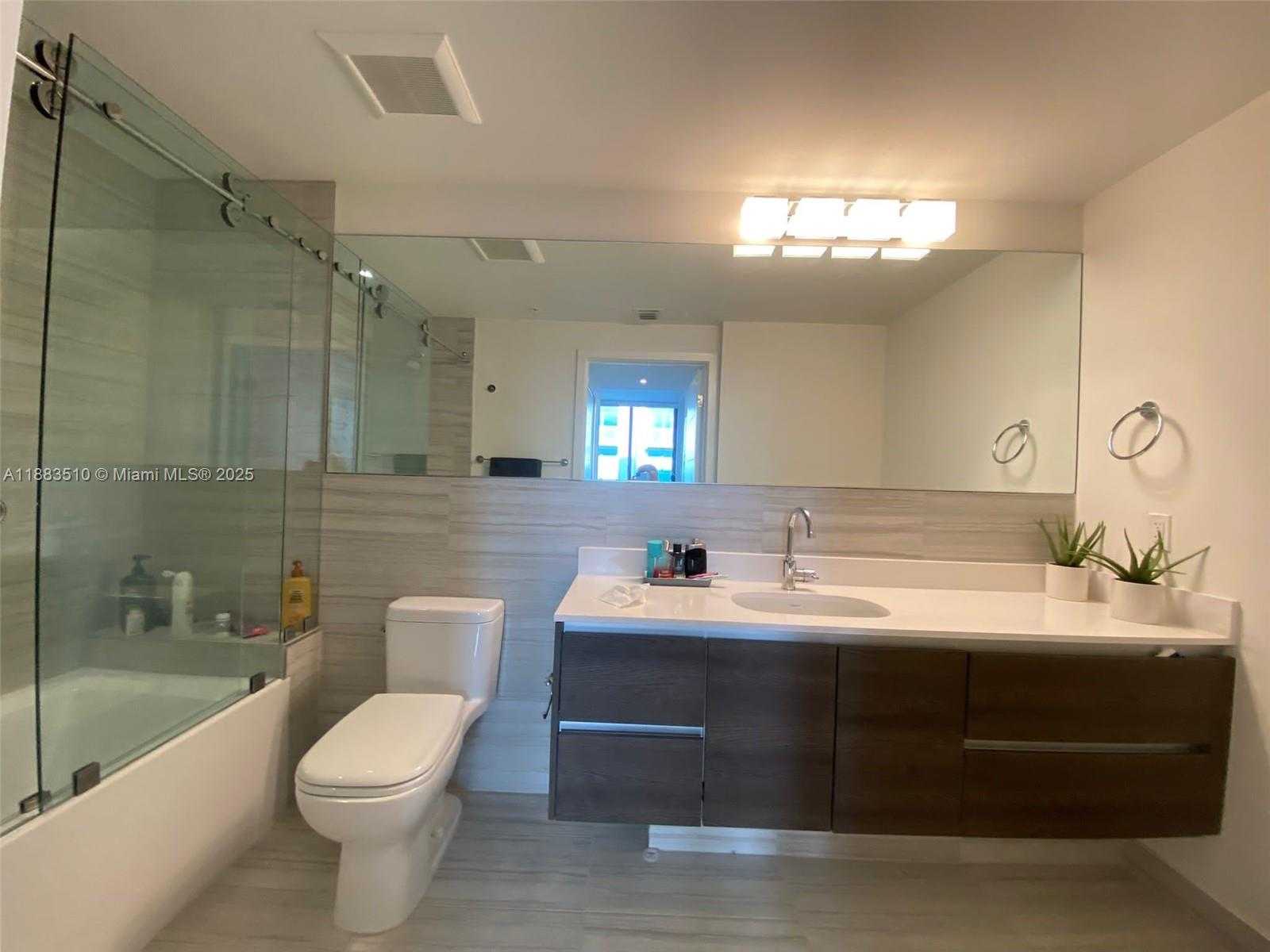 Small Image of 301 ALTARA AVE #701, Coral Gables Number 26