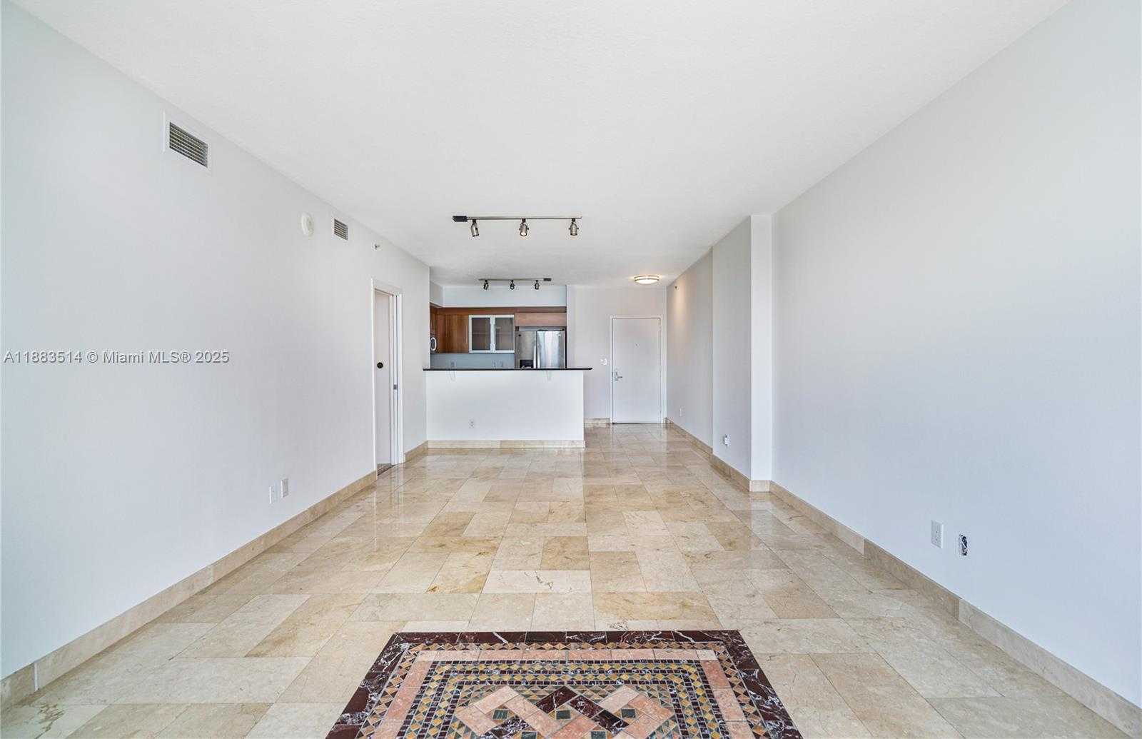 Small Image of 325 SOUTH BISCAYNE BLVD #4115, Miami Number 18