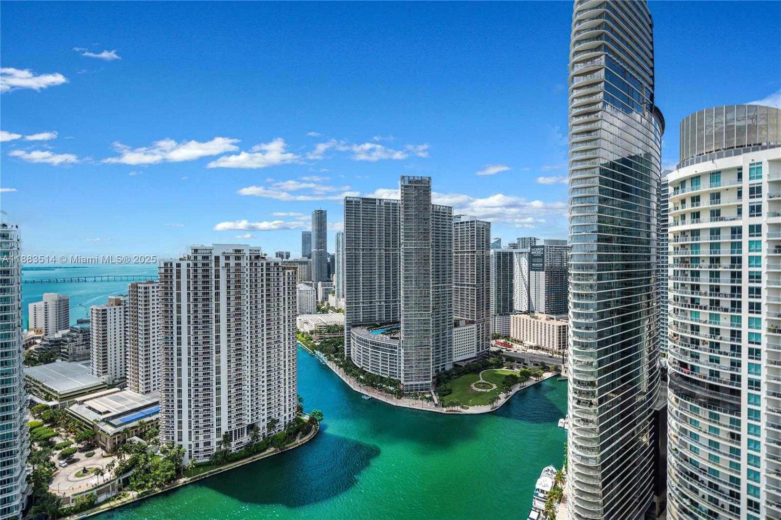 Small Image of 325 SOUTH BISCAYNE BLVD #4115, Miami Number 23