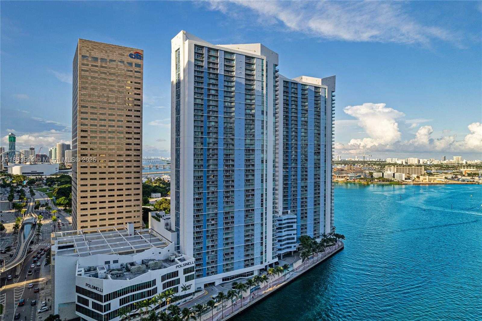 Small Image of 325 SOUTH BISCAYNE BLVD #4115, Miami Number 36
