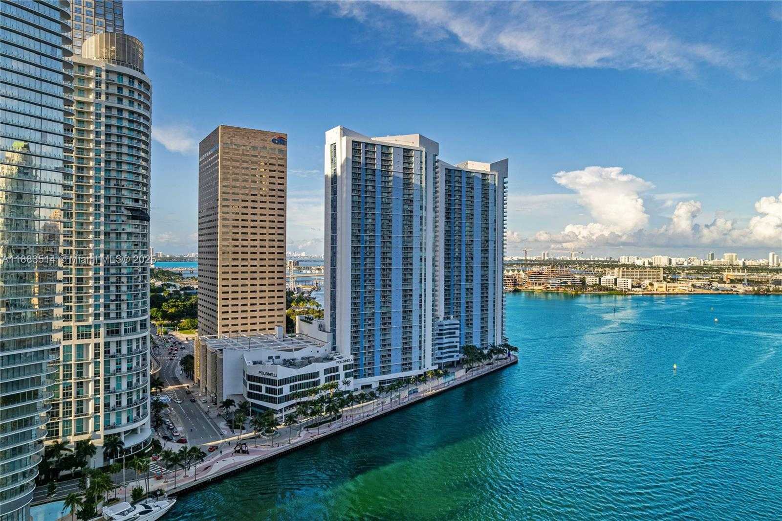 Small Image of 325 SOUTH BISCAYNE BLVD #4115, Miami Number 37