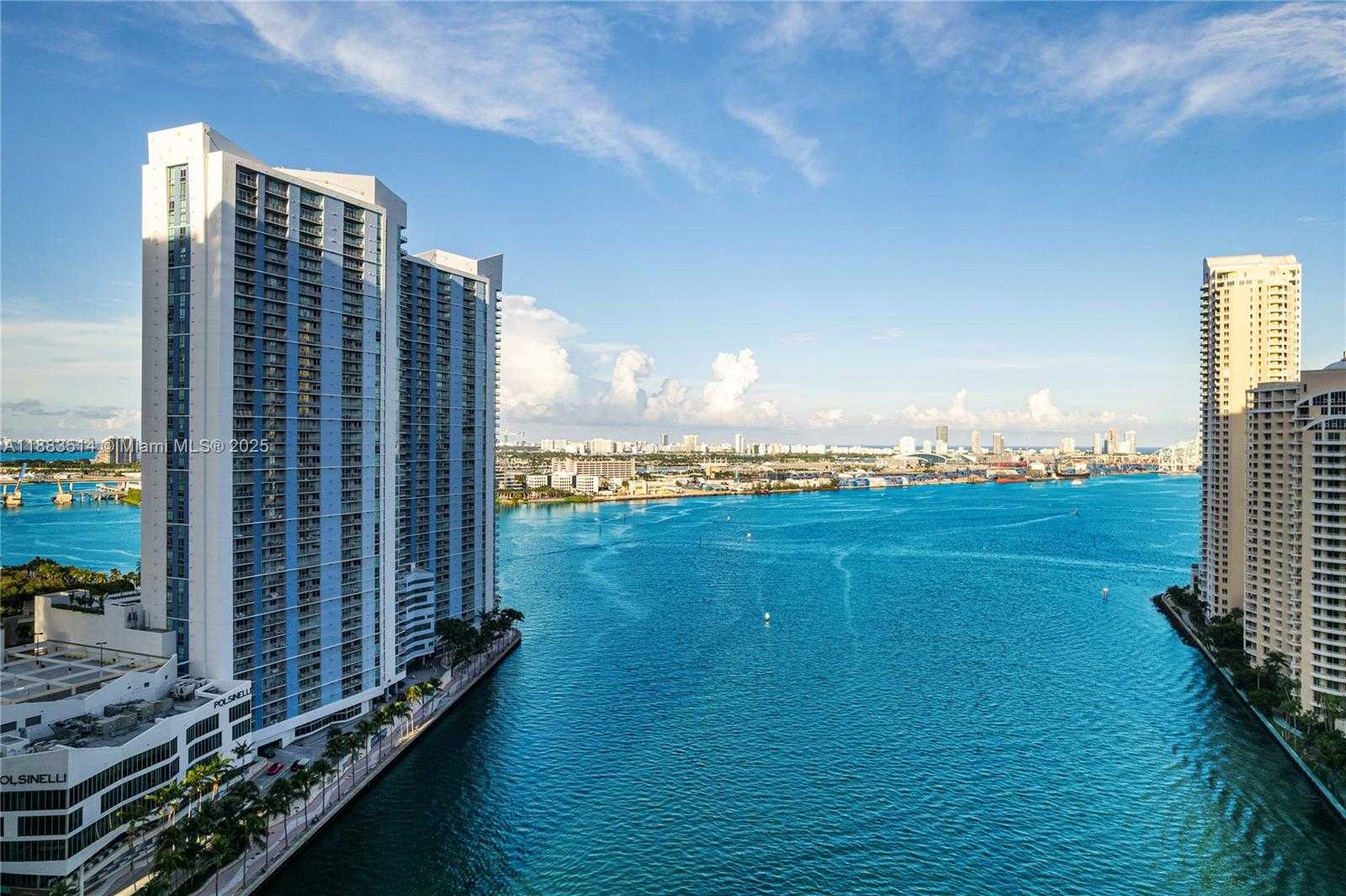 Small Image of 325 SOUTH BISCAYNE BLVD #4115, Miami Number 38