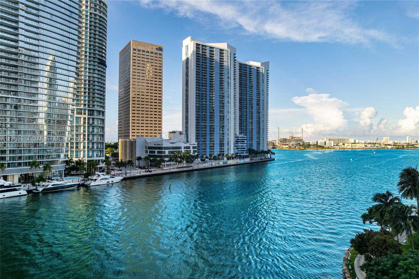 Small Image of 325 SOUTH BISCAYNE BLVD #4115, Miami Number 39