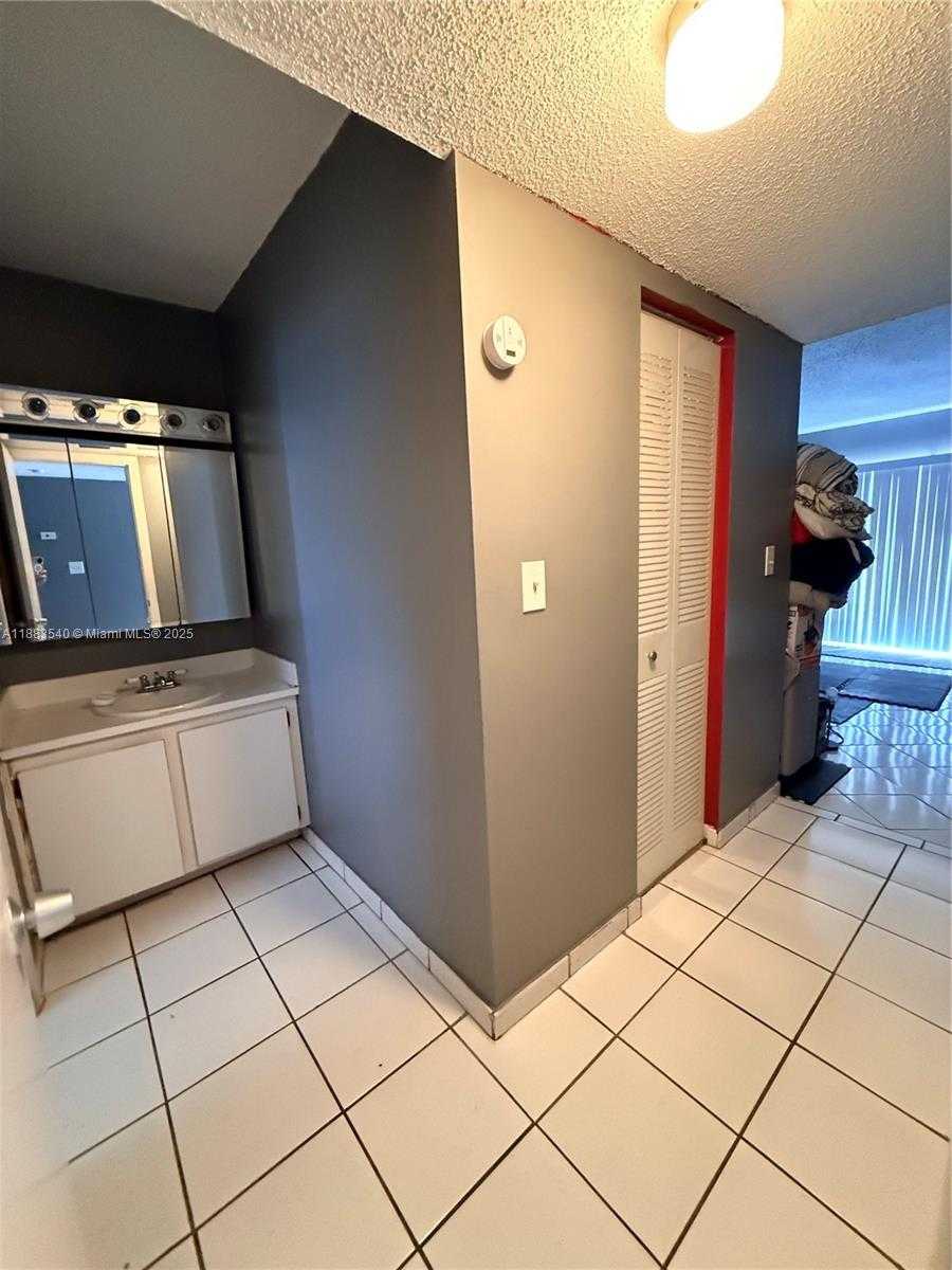 Small Image of 440 EAST 23RD ST #1316, Hialeah Number 13