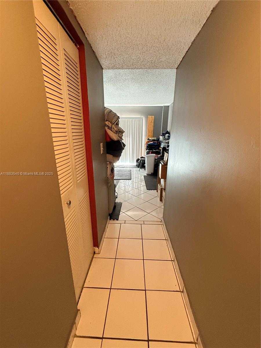 Small Image of 440 EAST 23RD ST #1316, Hialeah Number 17