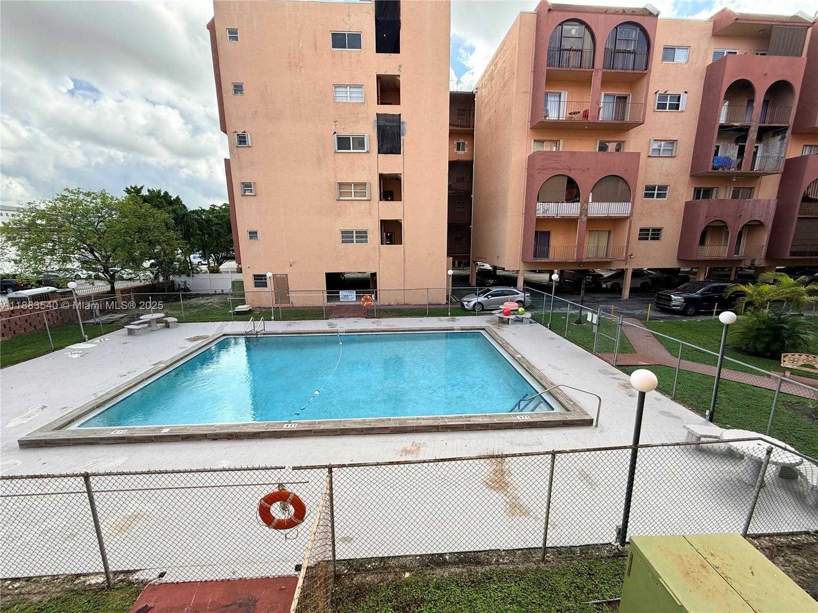 Small Image of 440 EAST 23RD ST #1316, Hialeah Number 21