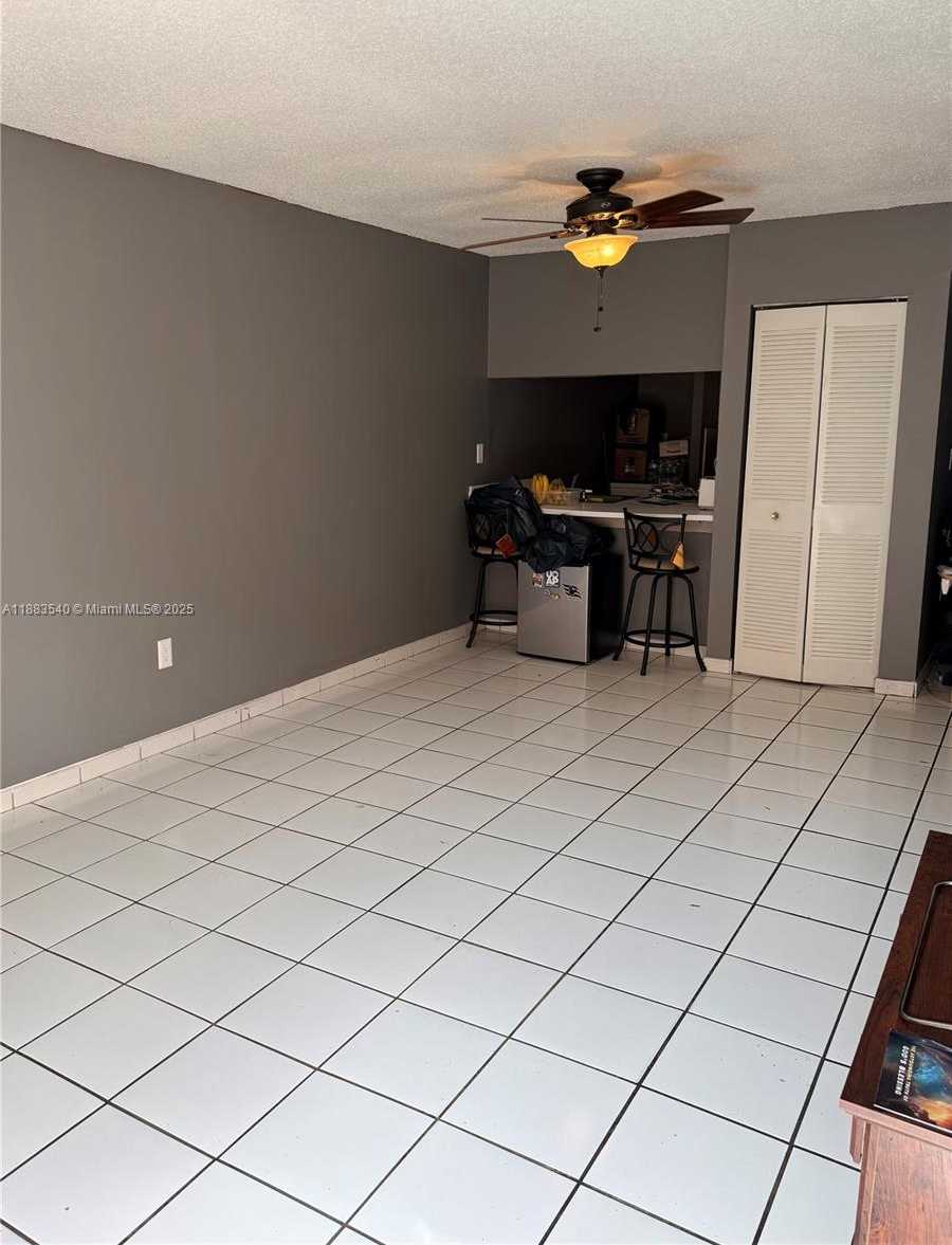 Small Image of 440 EAST 23RD ST #1316, Hialeah Number 5