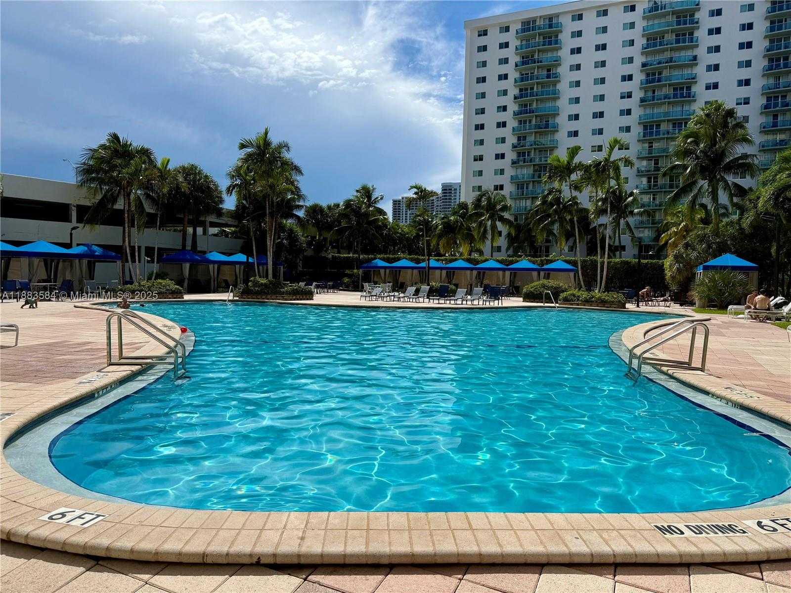 Small Image of 19370 COLLINS AVE #620, Sunny Isles Beach Number 2