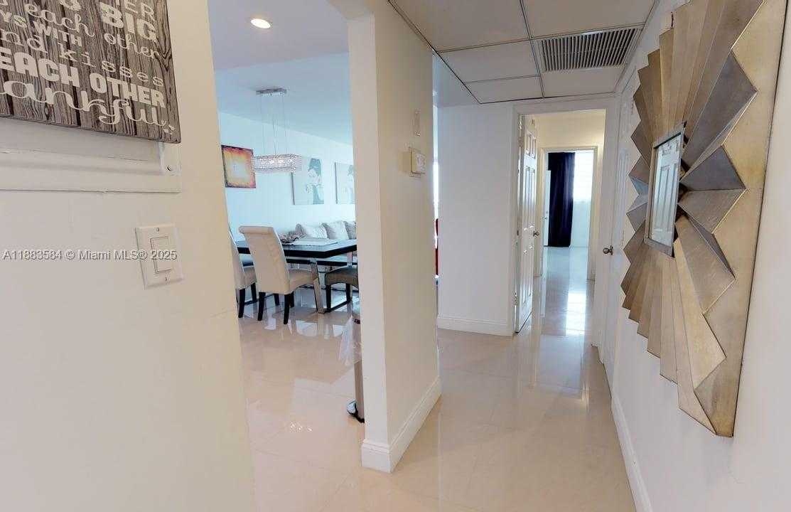 Small Image of 19370 COLLINS AVE #620, Sunny Isles Beach Number 20