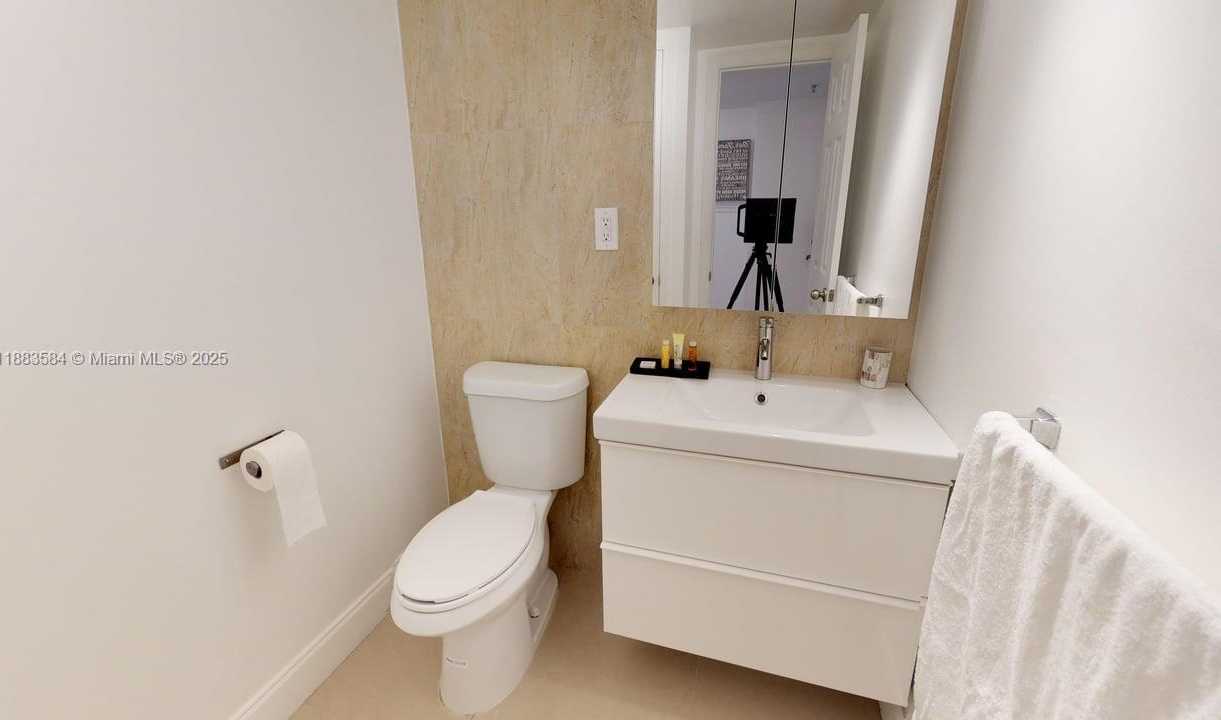 Small Image of 19370 COLLINS AVE #620, Sunny Isles Beach Number 21