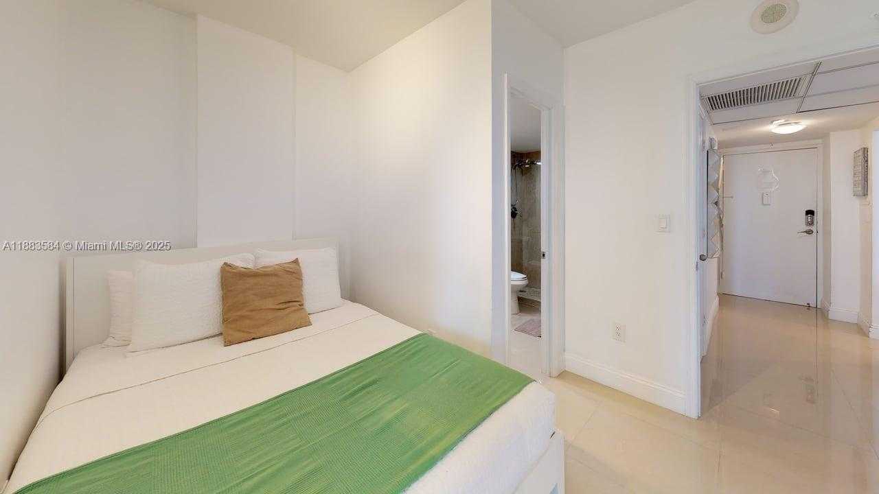 Small Image of 19370 COLLINS AVE #620, Sunny Isles Beach Number 31