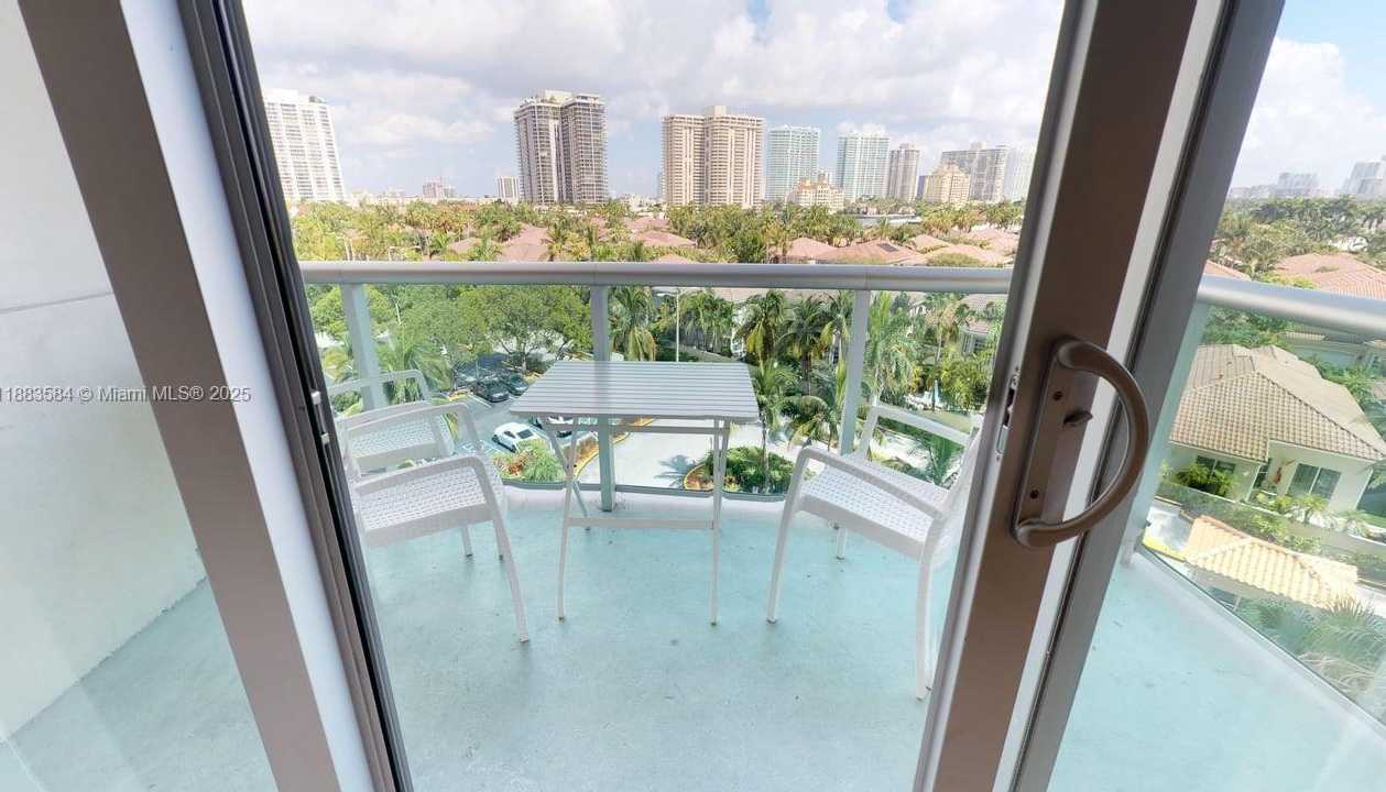 Small Image of 19370 COLLINS AVE #620, Sunny Isles Beach Number 33