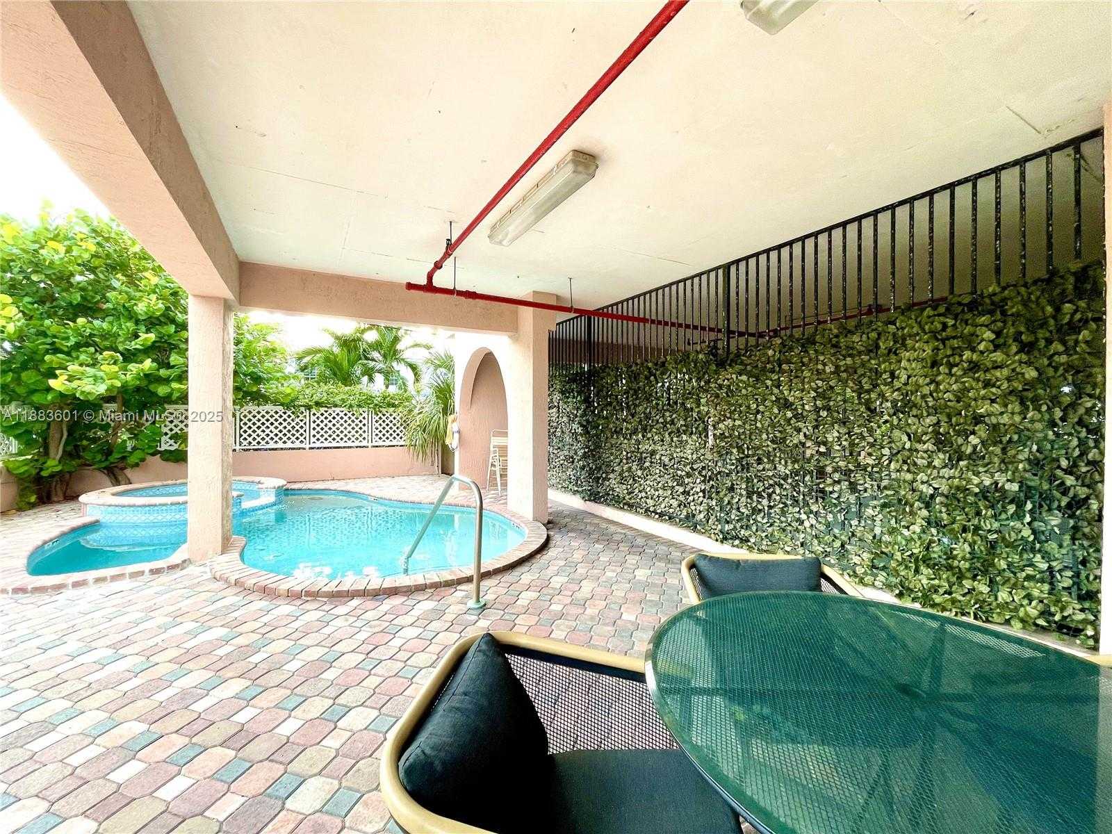 Small Image of 8816 COLLINS AVE #206, Surfside Number 22