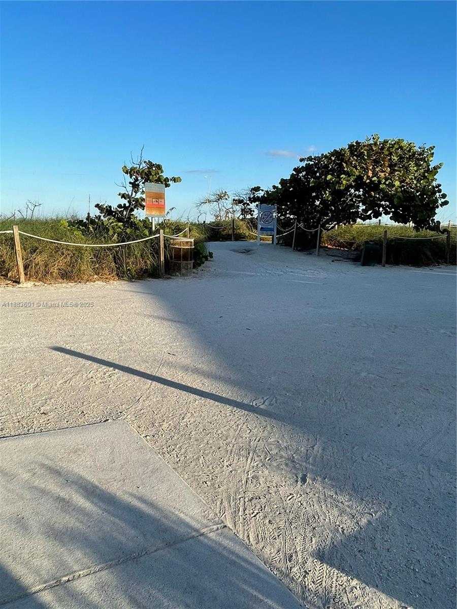 Small Image of 8816 COLLINS AVE #206, Surfside Number 31