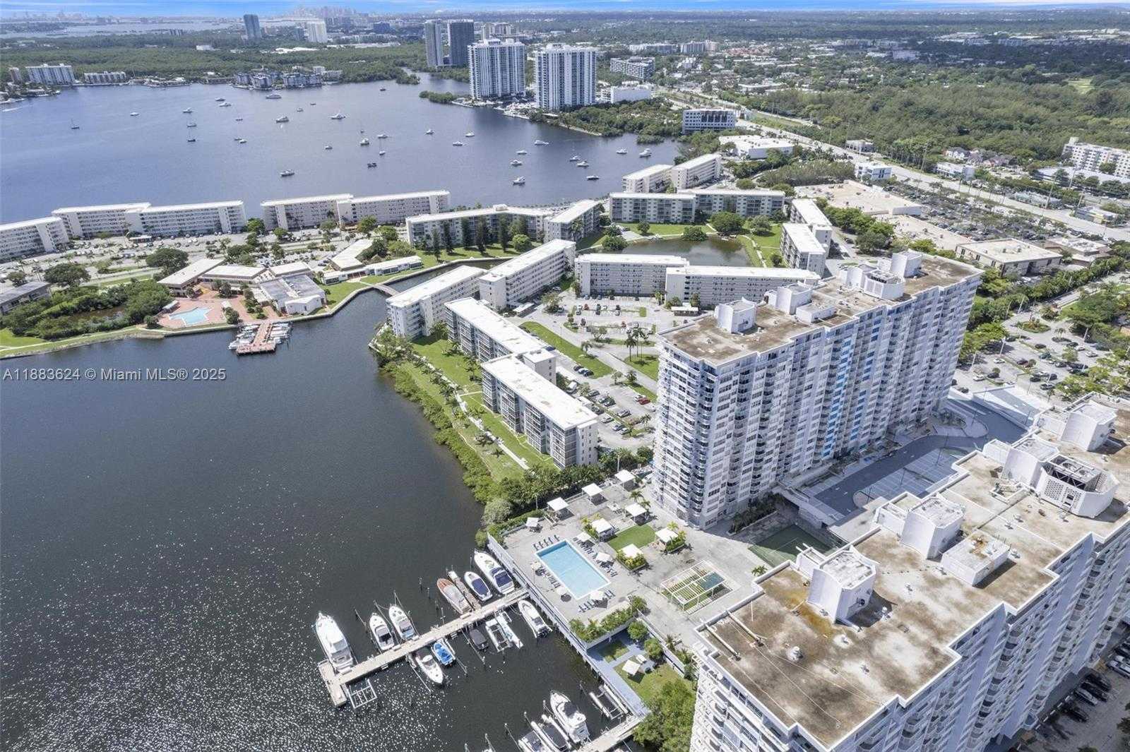 Small Image of 18021 BISCAYNE BLVD #1503, Aventura Number 7