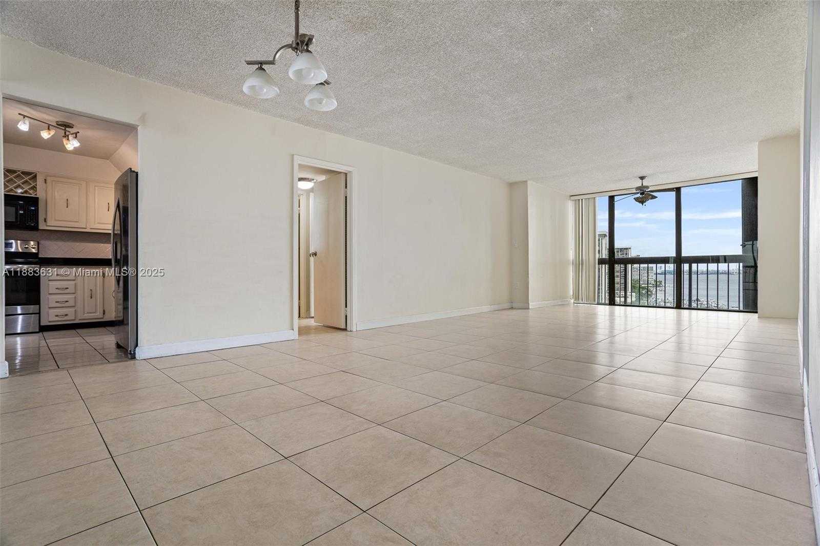 Small Image of 2333 BRICKELL AVE #1207, Miami Number 5