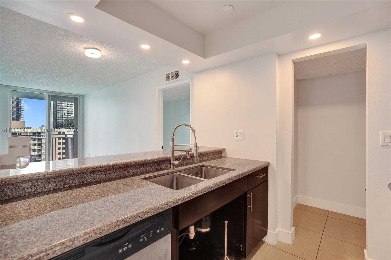 Small Image of 850 NORTH MIAMI AVE #W-1810, Miami Number 22