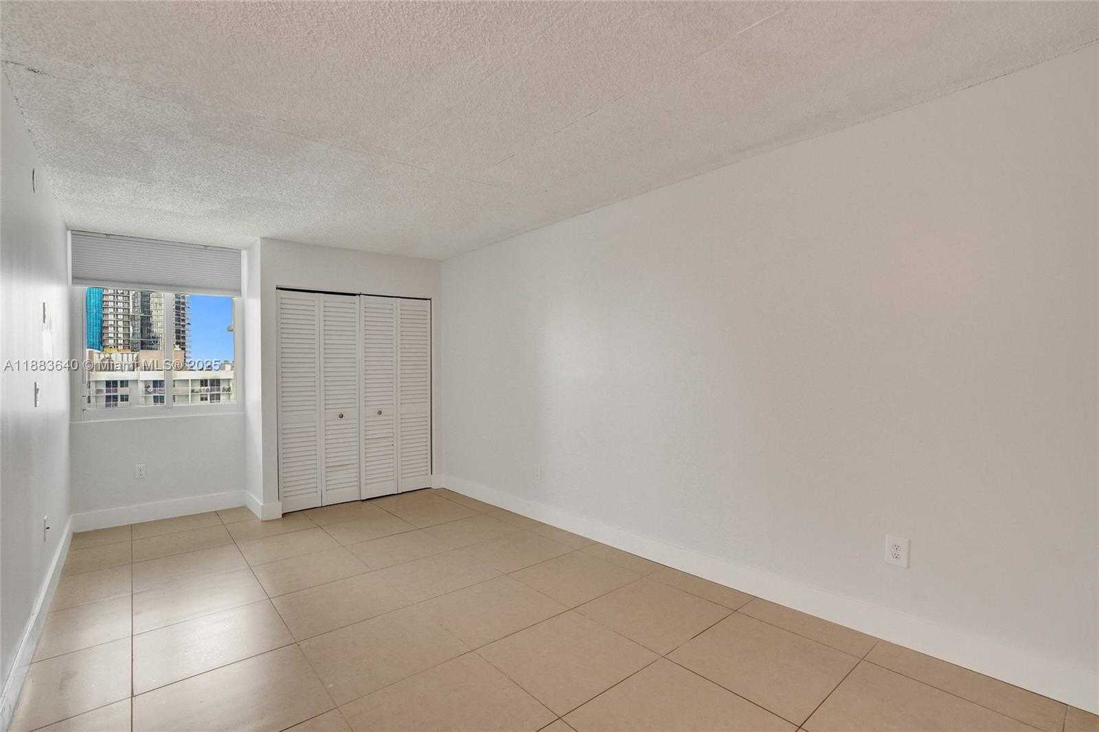Small Image of 850 NORTH MIAMI AVE #W-1810, Miami Number 5