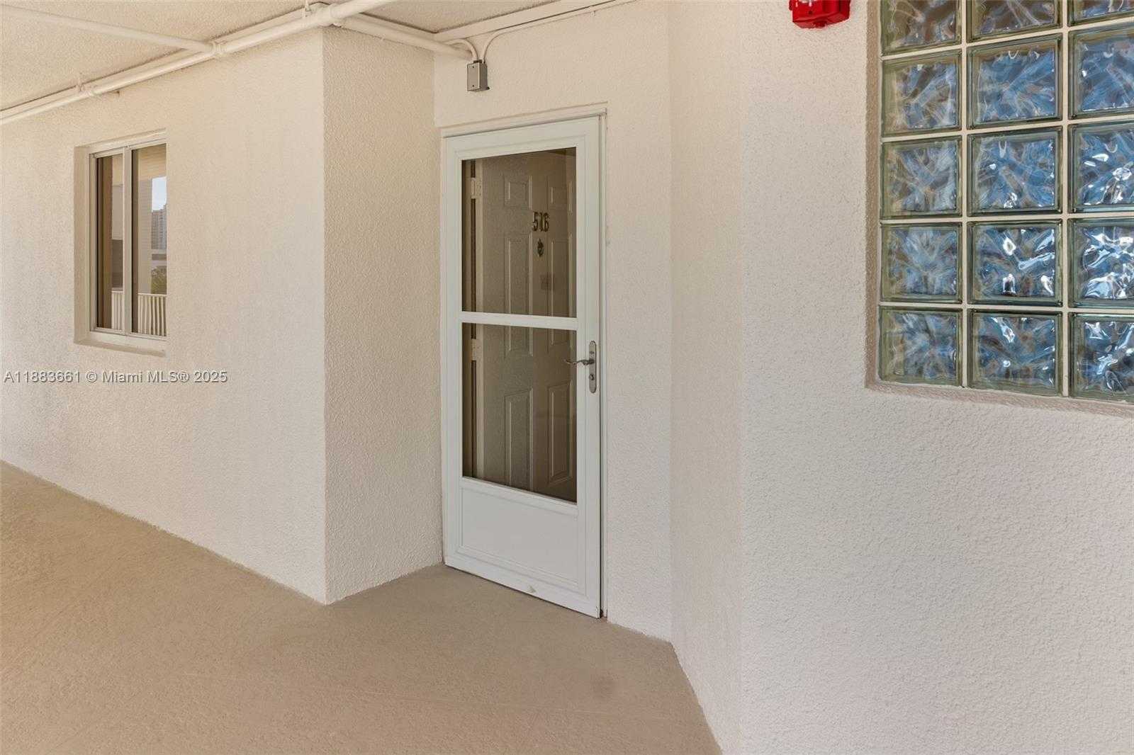 Small Image of 18260 NORTH BAY RD #516, Sunny Isles Beach Number 14