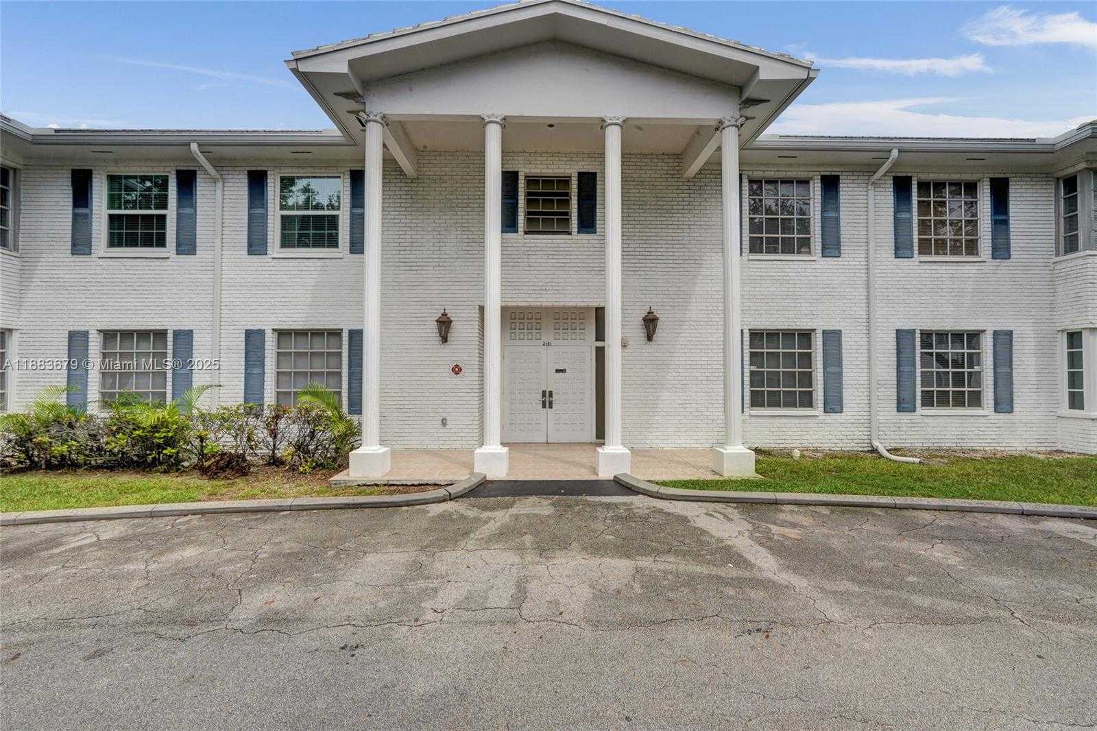 Small Image of 2181 NORTH EAST 67TH ST #622, Fort Lauderdale Number 4