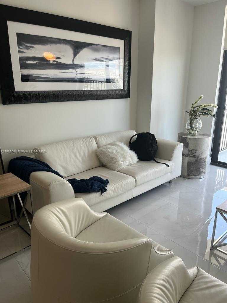 Small Image of 301 ALTARA AVE #805, Coral Gables Number 14