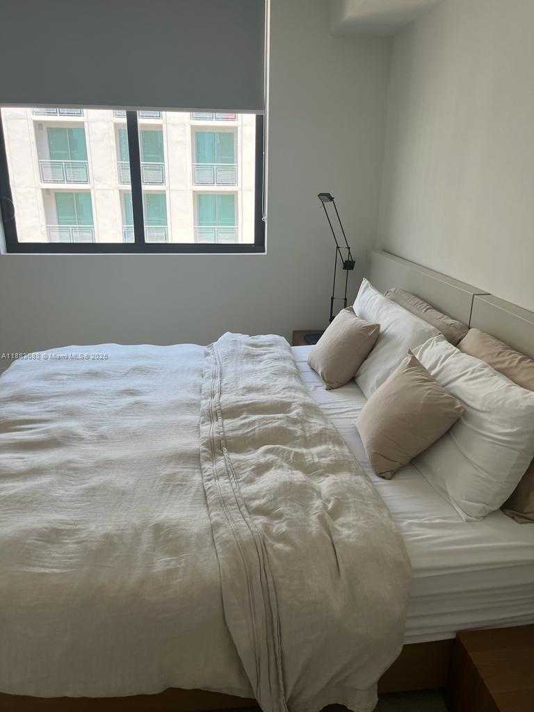 Small Image of 301 ALTARA AVE #805, Coral Gables Number 25