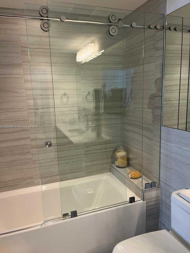 Small Image of 301 ALTARA AVE #805, Coral Gables Number 28
