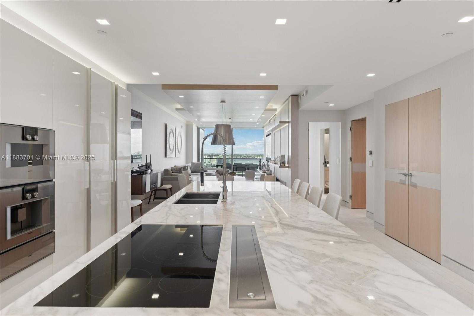 Small Image of 10201 COLLINS AVE #1503, Bal Harbour Number 26