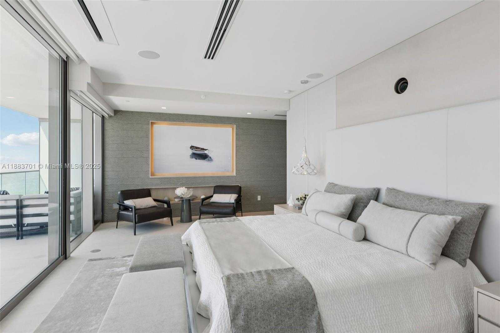 Small Image of 10201 COLLINS AVE #1503, Bal Harbour Number 40