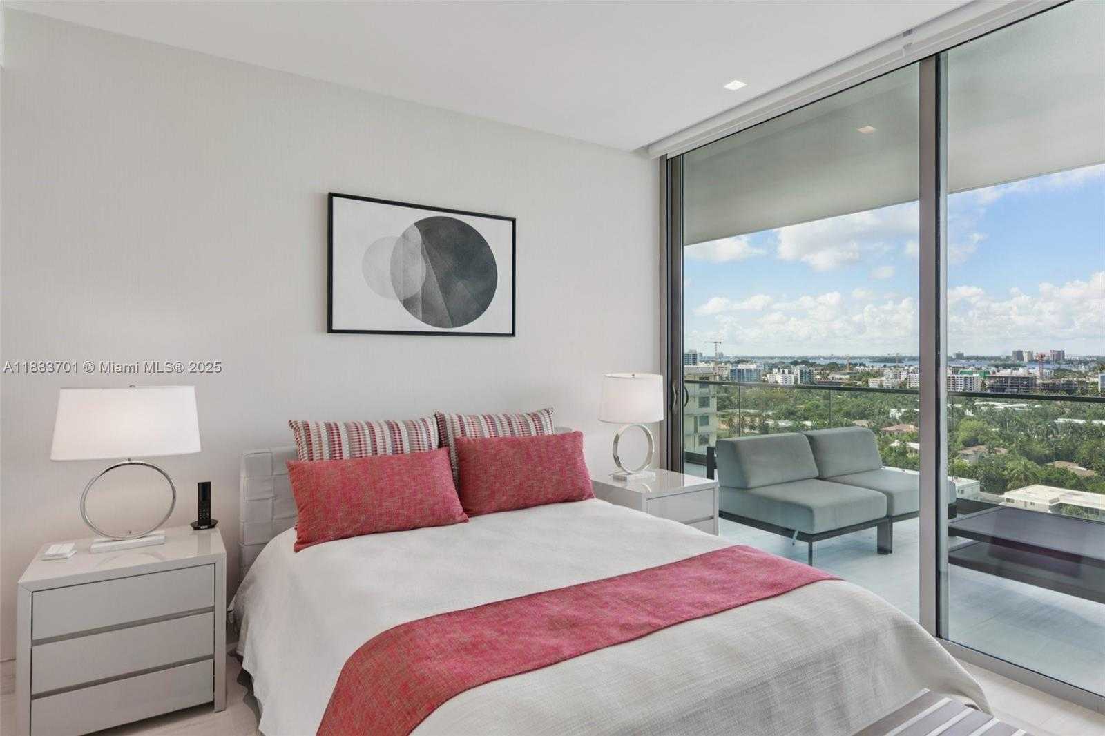Small Image of 10201 COLLINS AVE #1503, Bal Harbour Number 51