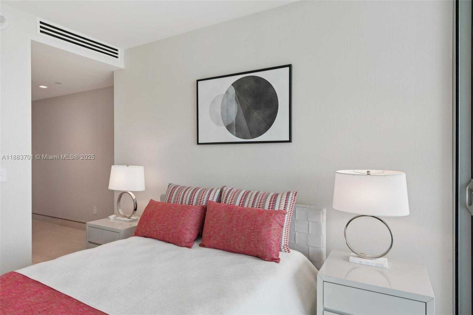 Small Image of 10201 COLLINS AVE #1503, Bal Harbour Number 52