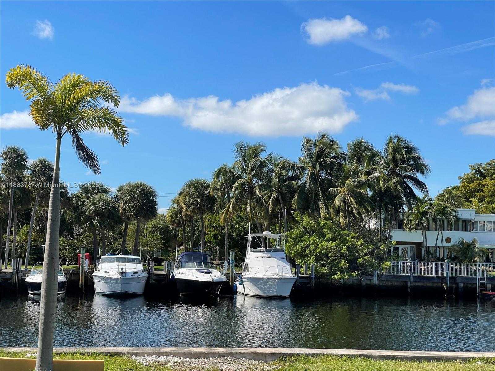 Small Image of 601 THREE ISLANDS BLVD #314, Hallandale Beach Number 17