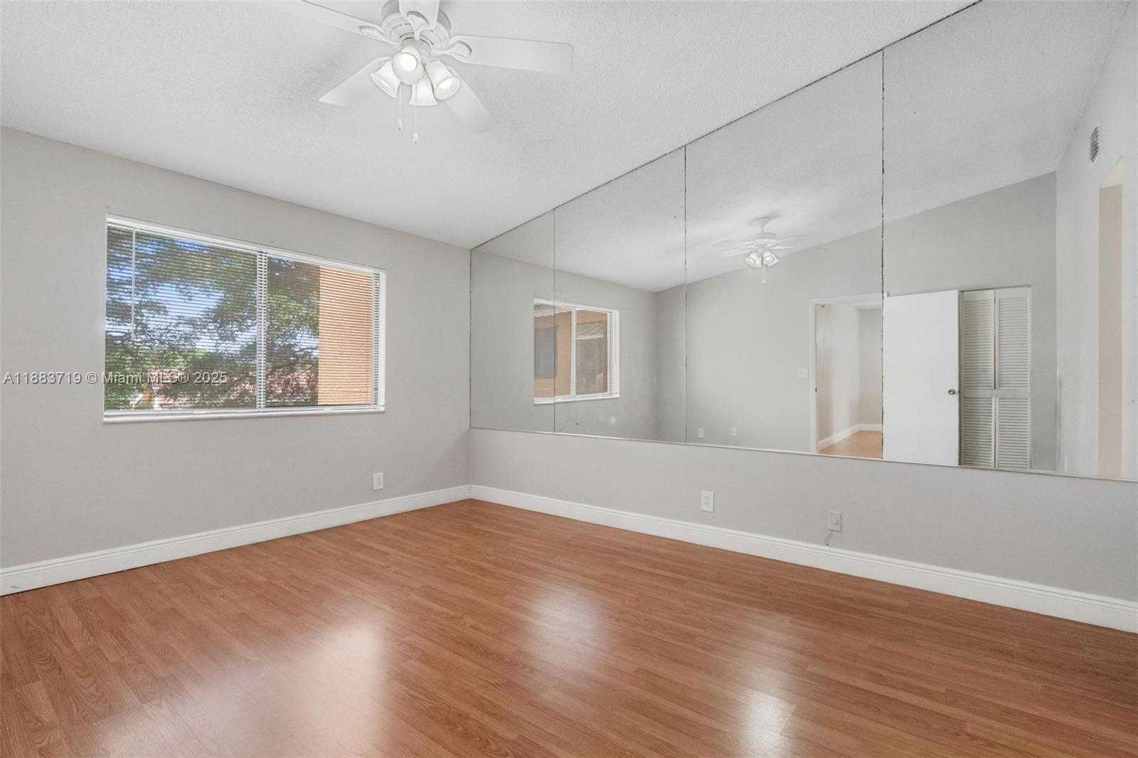 Small Image of 8101 NORTH WEST 71ST CT, Tamarac Number 13