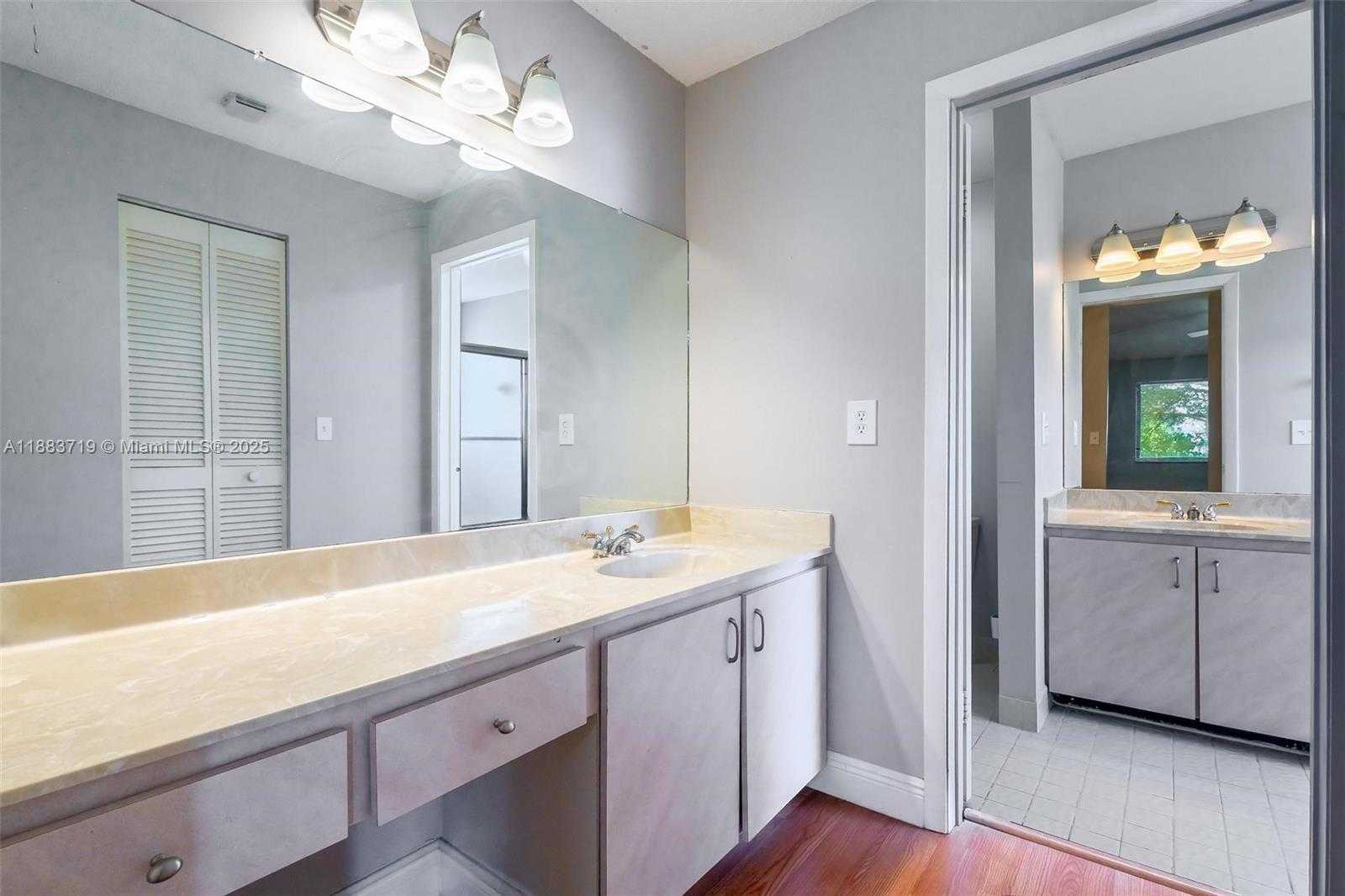 Small Image of 8101 NORTH WEST 71ST CT, Tamarac Number 15