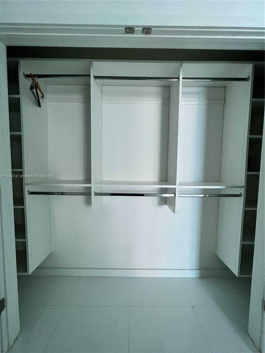 Small Image of 851 NORTH EAST 1ST AVE #1208, Miami Number 23