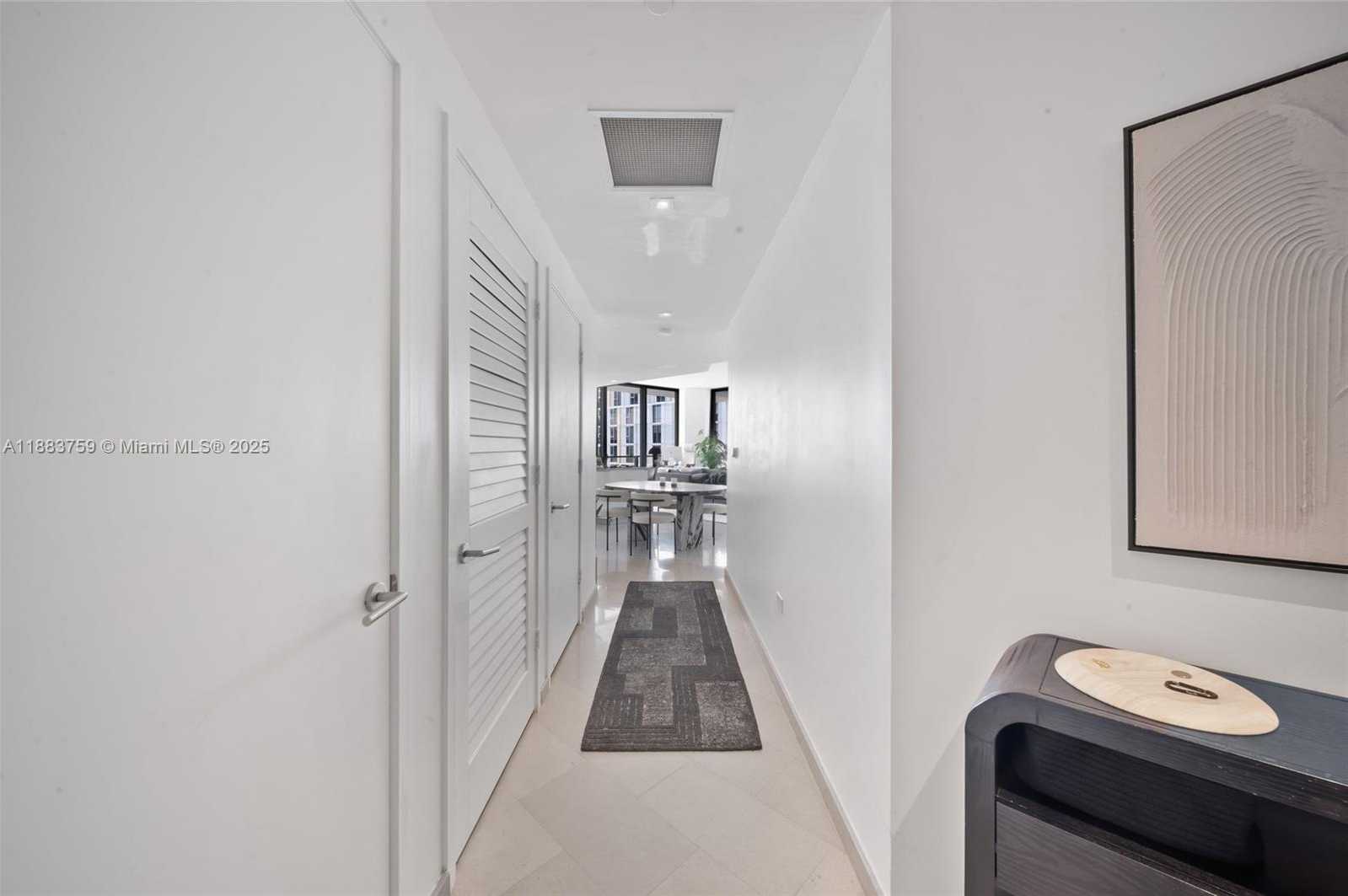 Small Image of 68 SOUTH EAST 6TH ST #811, Miami Number 6
