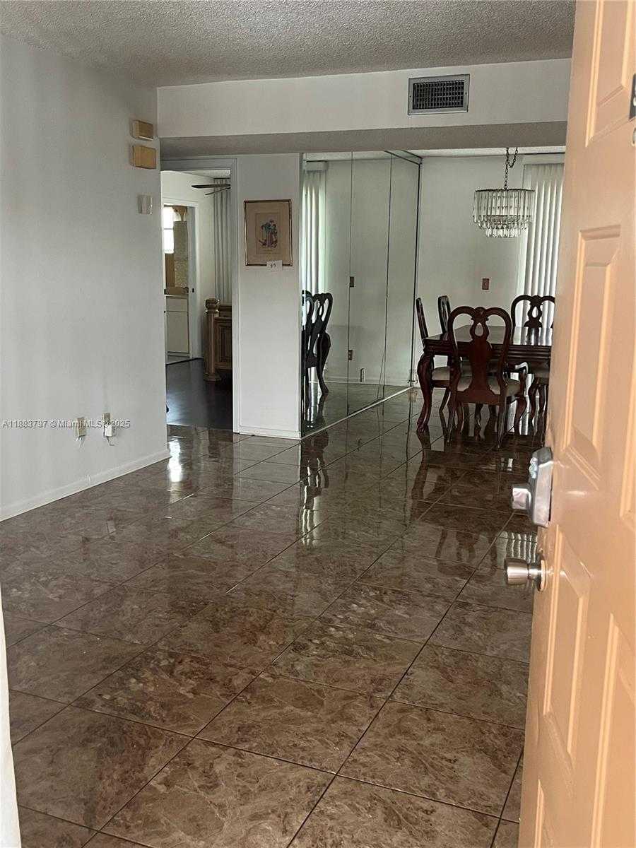 Small Image of 17000 NORTH WEST 67TH AVE #335, Hialeah Number 3