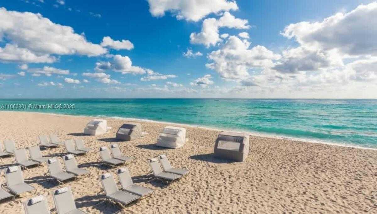 Small Image of 580 72 ST #1804, Miami Beach Number 20
