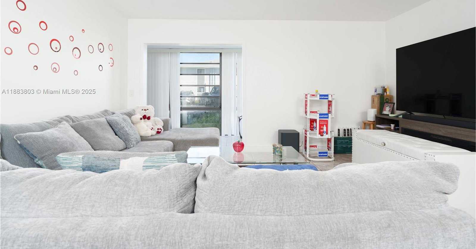 Small Image of 9725 HAMMOCKS BLVD #108F, Miami Number 10