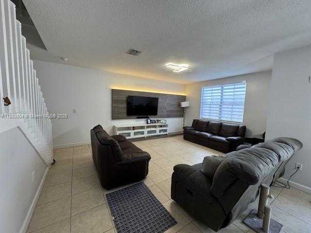 Small Image of 22509 SOUTH WEST 102ND AVE, Miami Number 10