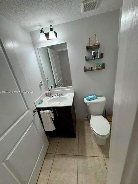 Small Image of 22509 SOUTH WEST 102ND AVE, Miami Number 16