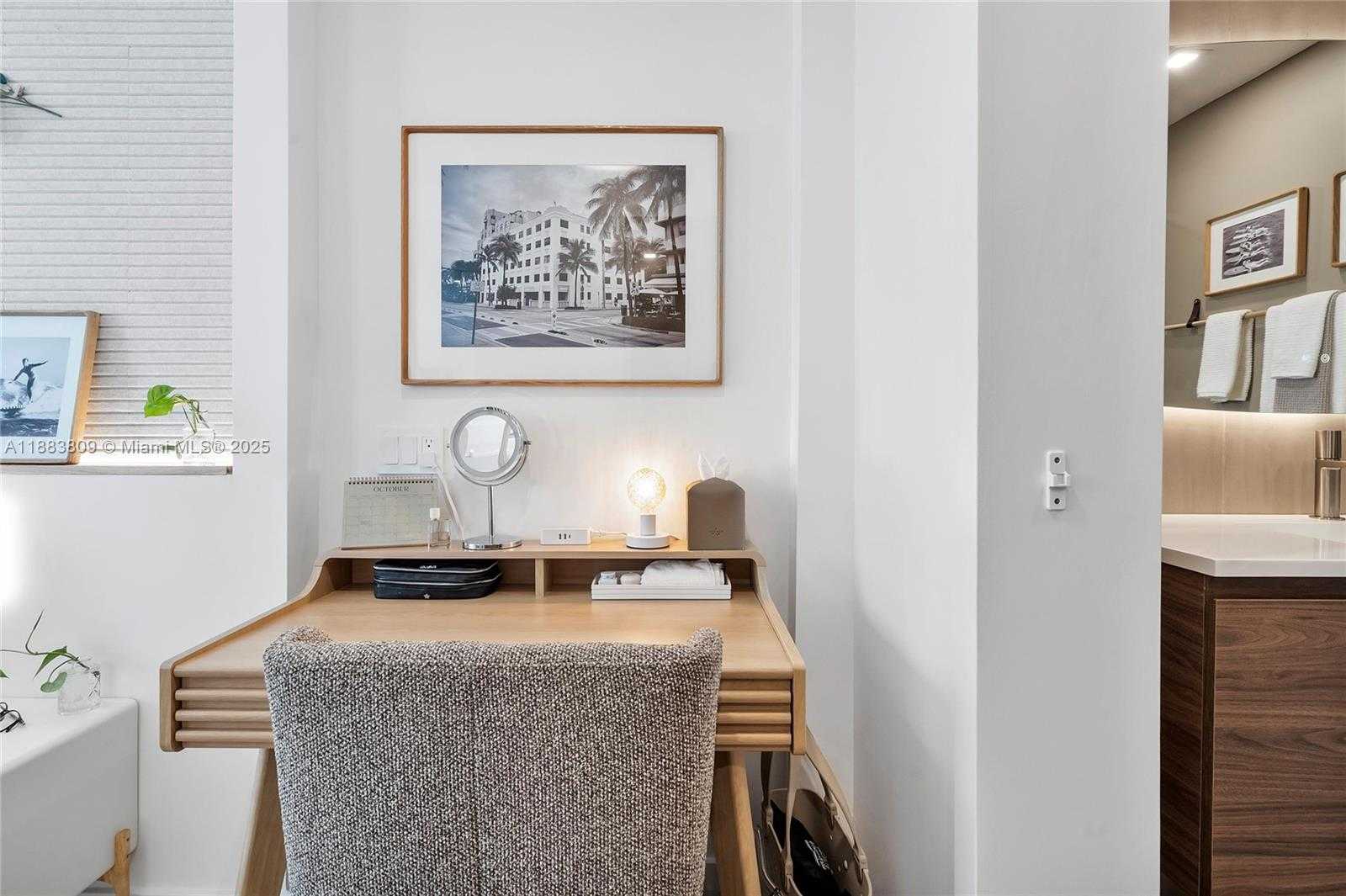 Small Image of 1390 OCEAN DR #202, Miami Beach Number 29