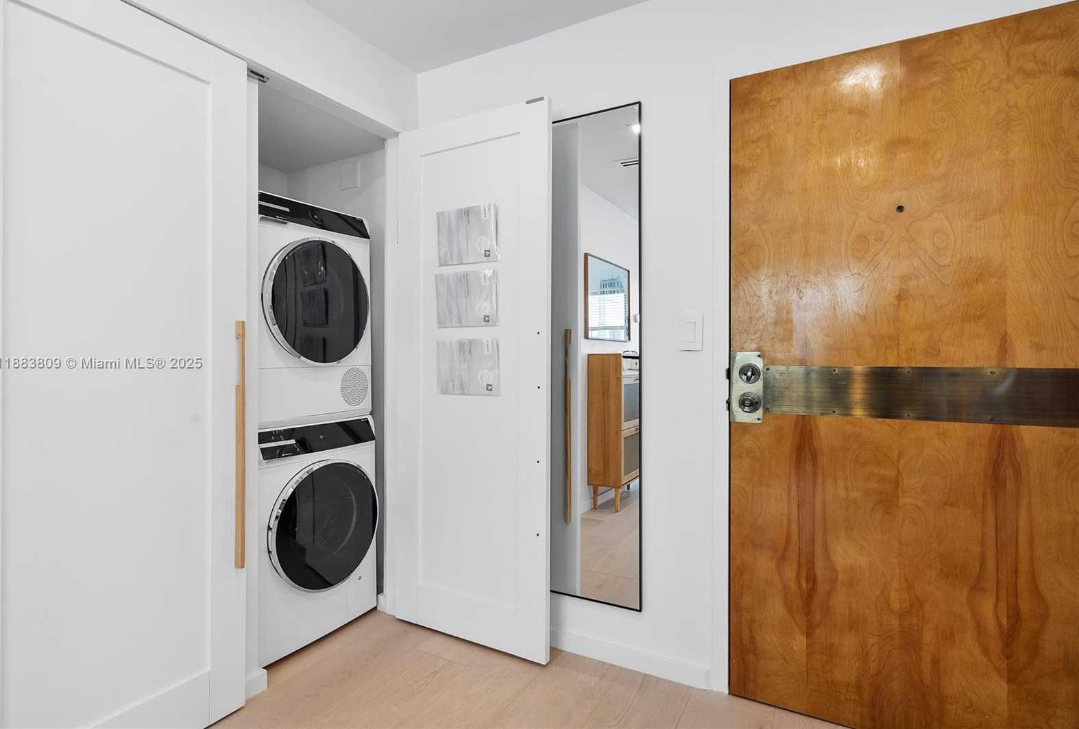 Small Image of 1390 OCEAN DR #202, Miami Beach Number 39