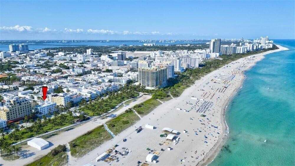 Small Image of 1390 OCEAN DR #202, Miami Beach Number 42