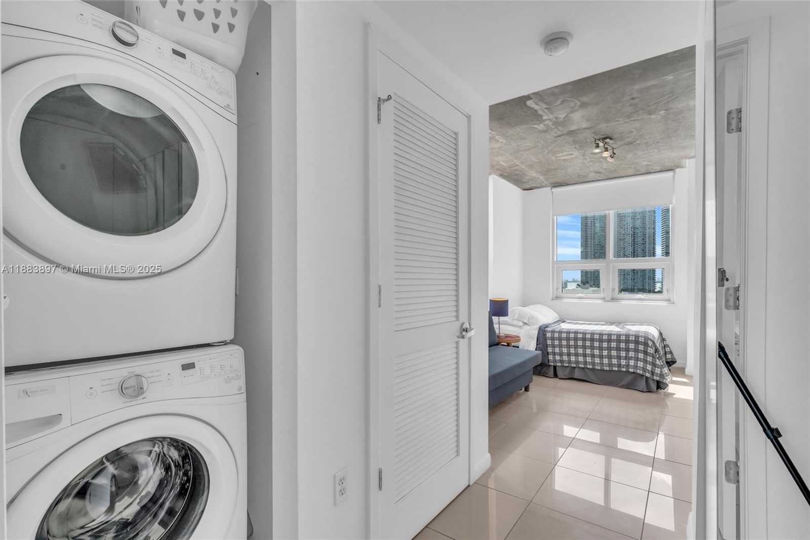 Small Image of 3250 NORTH EAST 1ST AVE #1120, Miami Number 19