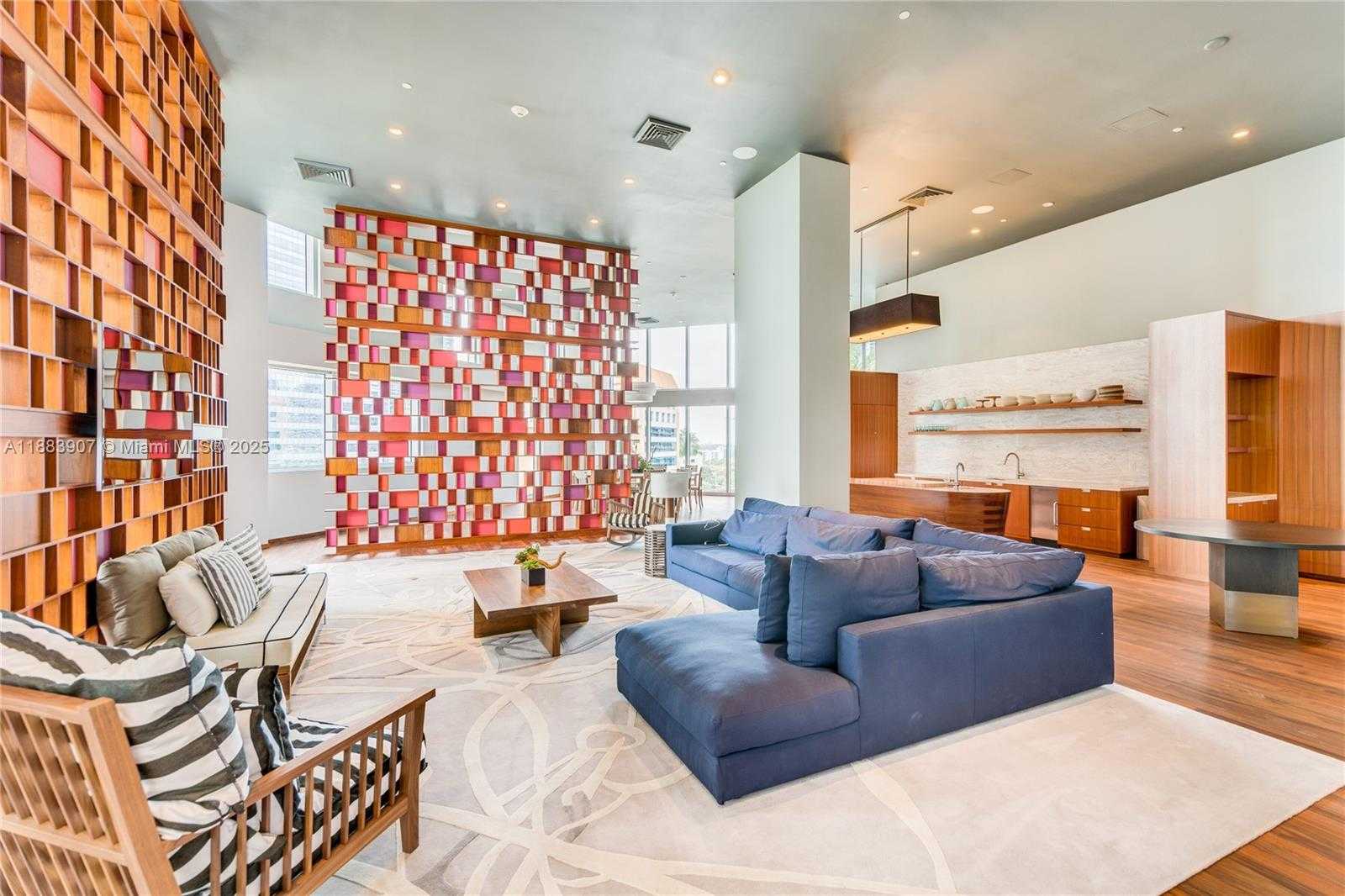 Small Image of 1300 BRICKELL BAY DR #708, Miami Number 20