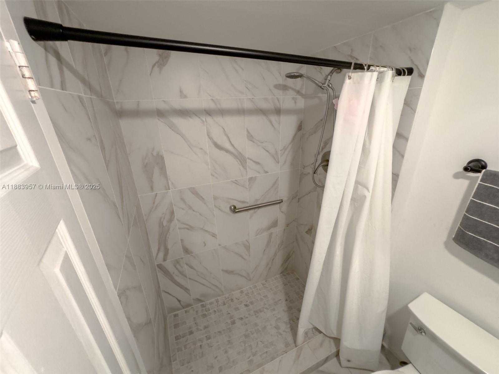 Small Image of 251 174TH ST #808, Sunny Isles Beach Number 41