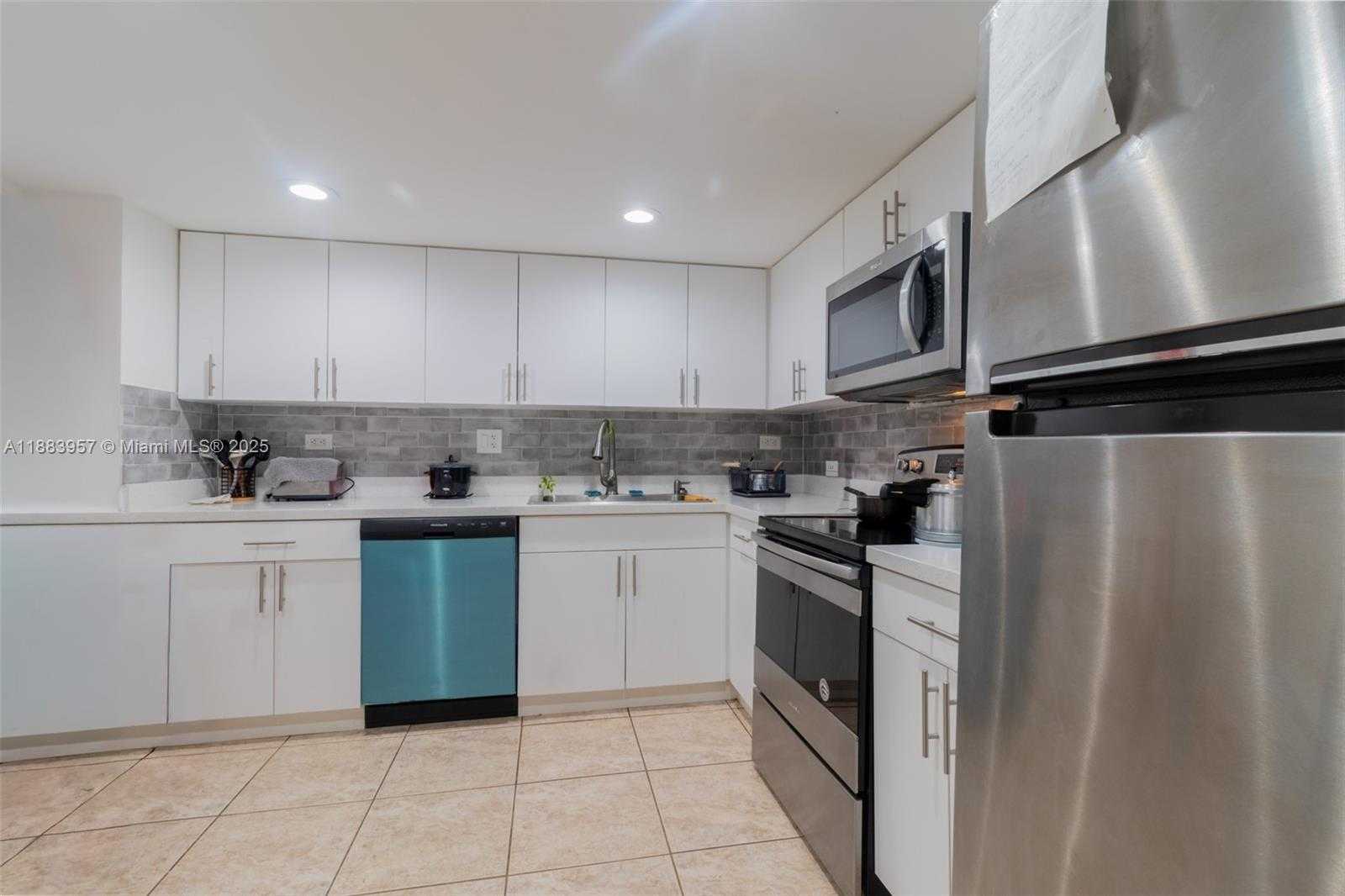 Small Image of 251 174TH ST #808, Sunny Isles Beach Number 8