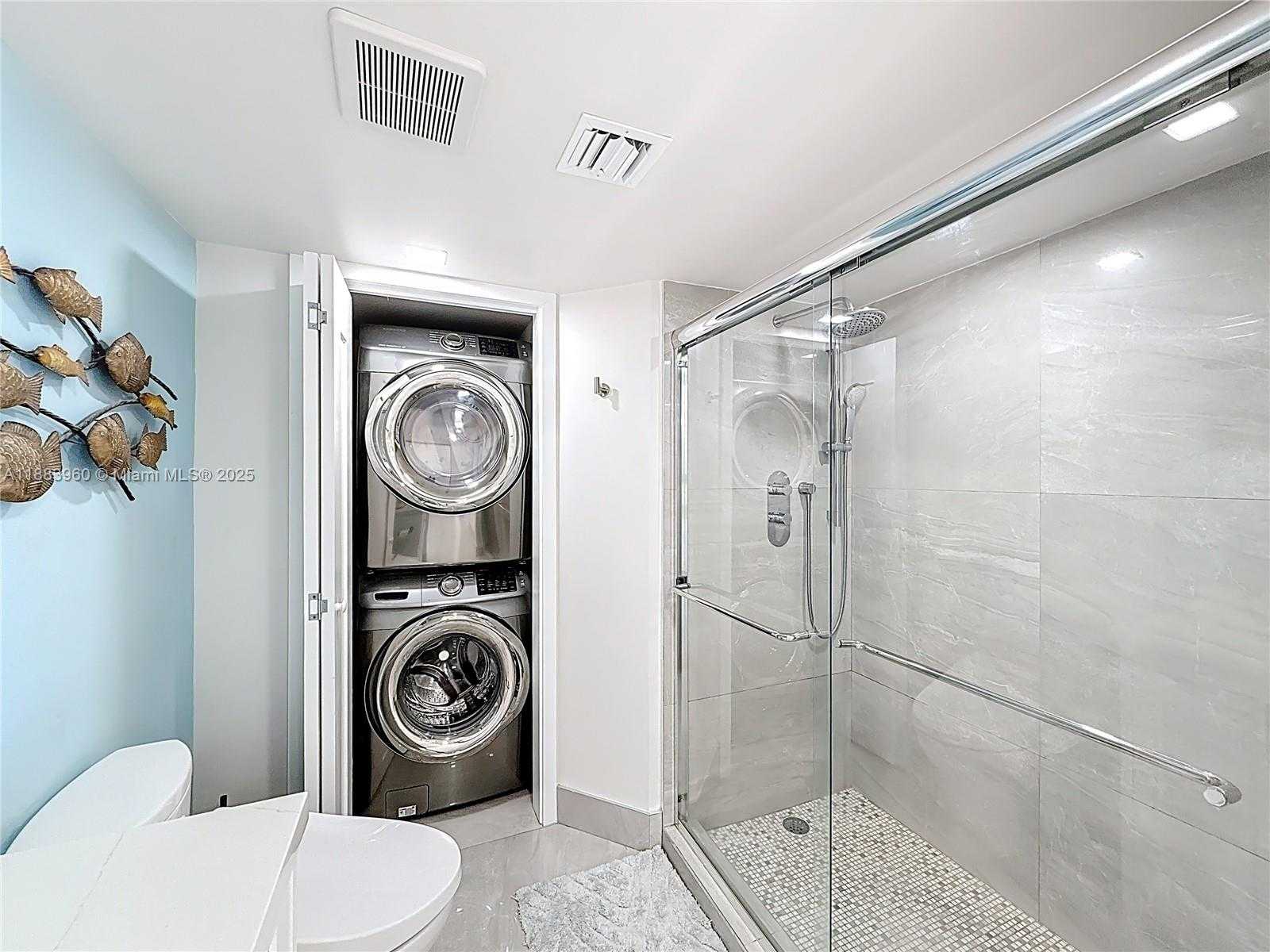 Small Image of 6061 COLLINS AVE #20C, Miami Beach Number 16