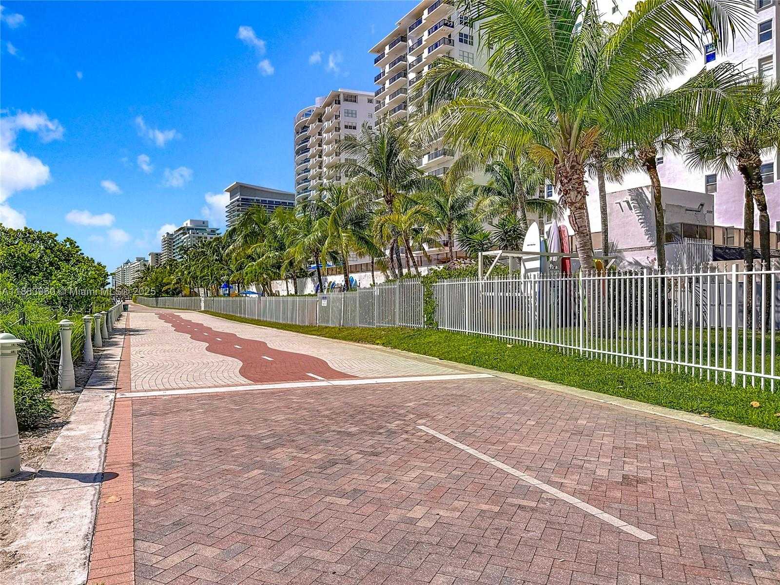 Small Image of 6061 COLLINS AVE #20C, Miami Beach Number 25